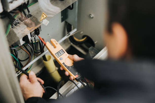 Best Electrical Contractors for Businesses  in Forrest, IL